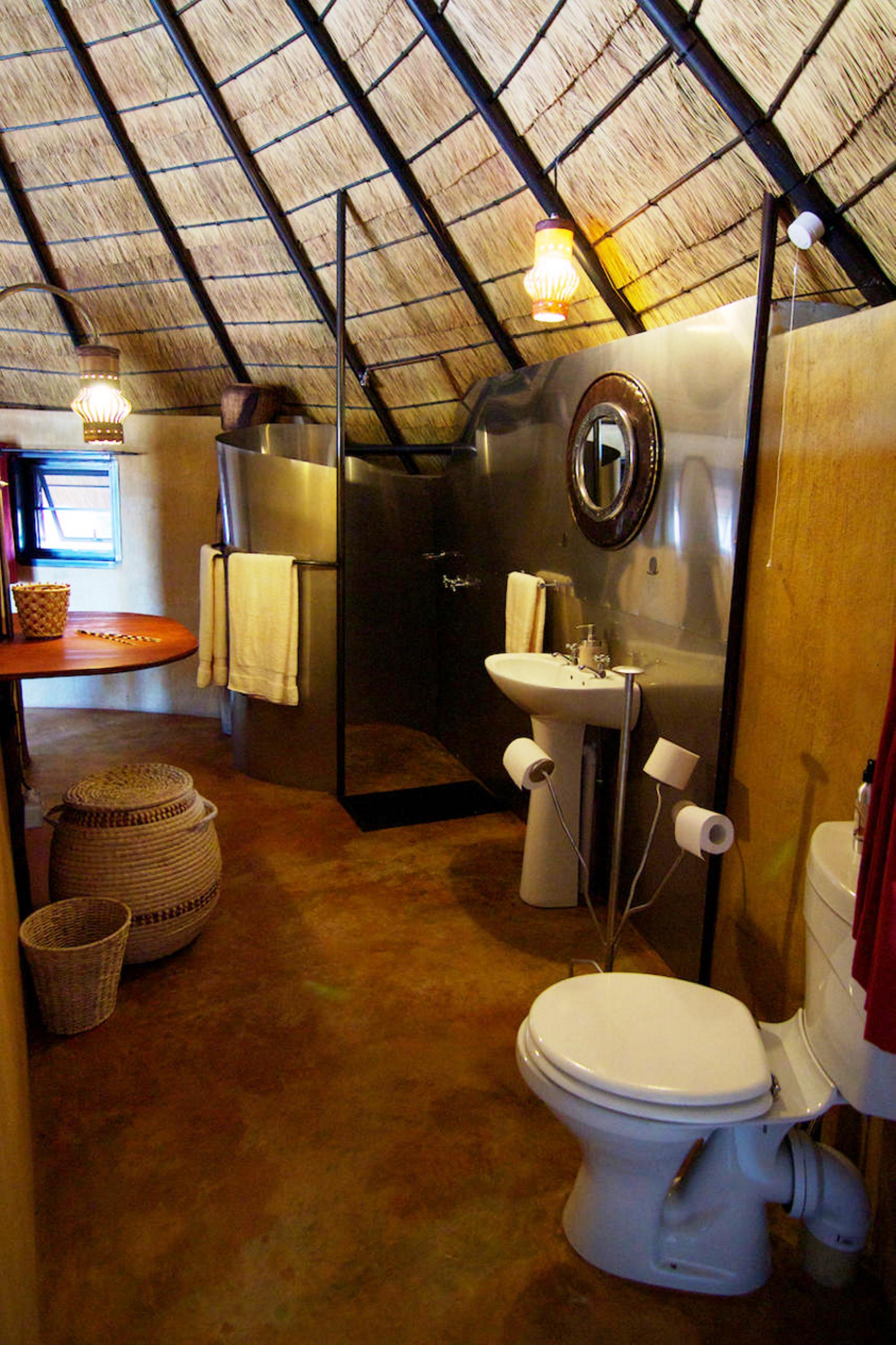 Ongula Village Homestead Lodge Ондангва Екстер'єр фото